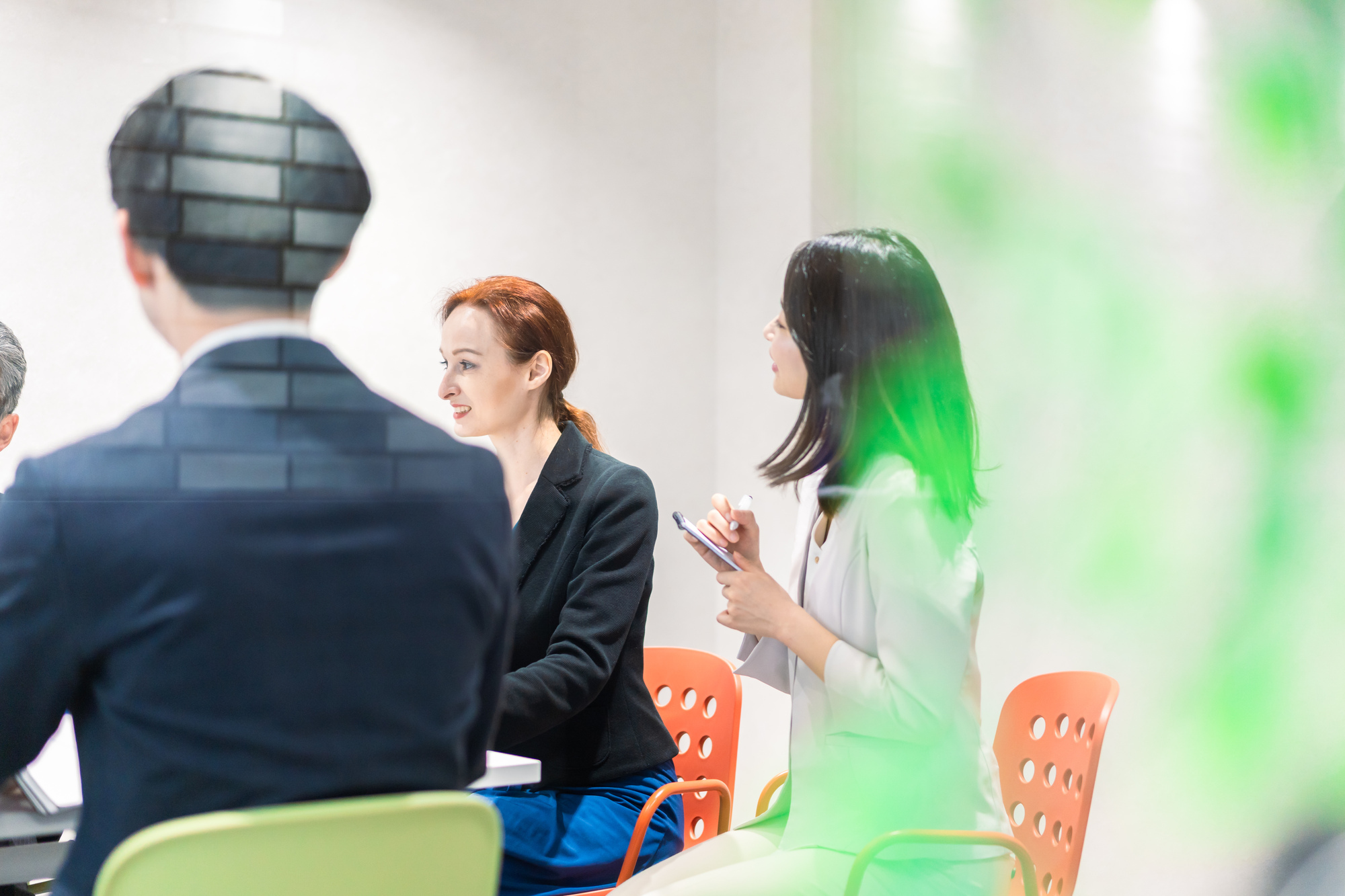 ３．チーム体制で翻訳を行います